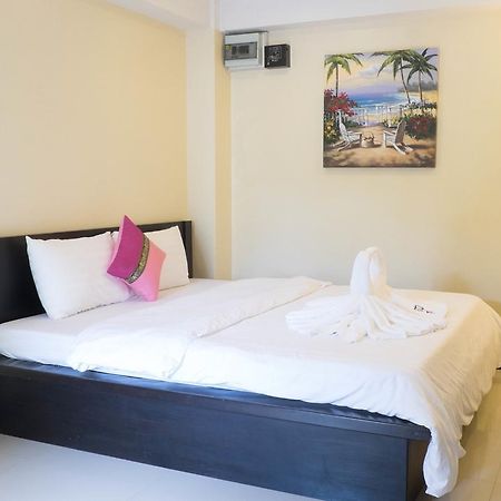 Palm Ville Pass Up Mansion Чонбури Экстерьер фото